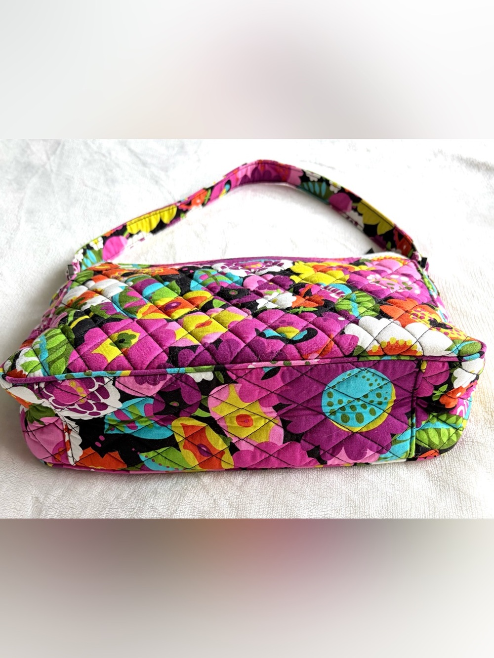 NWOT Vera Bradley Quilted Shoulder Bag - Picture 3 of 5